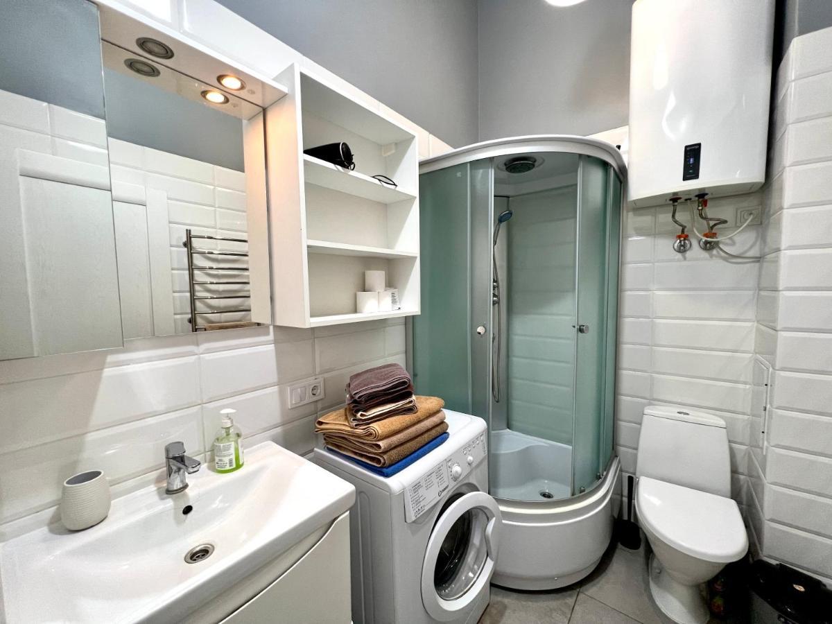Kyiv White Apartment エクステリア 写真